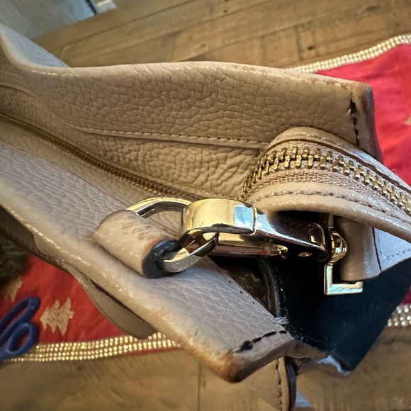 Kate Spade taupe pebbled leather large zip front flap shoulder bag - Picture 9 of 16